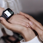 Bezpieczeństwo na nadgarstku: ranking smartwatchy z SOS dla dzieci